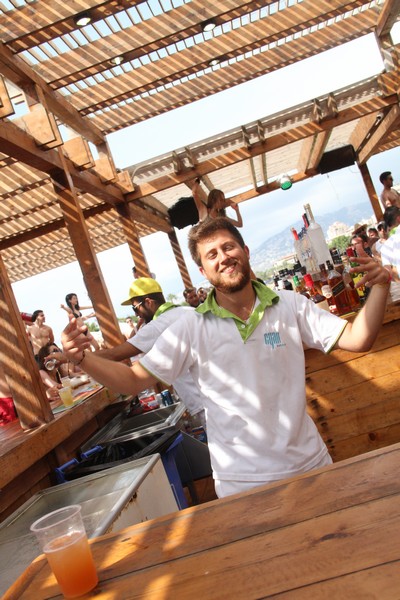 Cyan Beach Bar on Sunday